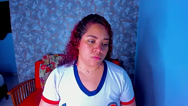 Snapshot of AngelaCoffee chatting on December 2025 06:34:02 PM AngelaCoffee online show from December 2025 06:34:02 PM