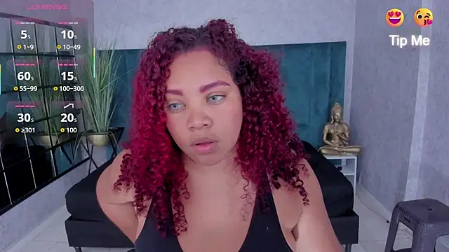 Snapshot of AngelaCoffee chatting on June 2026 01:44:02 AM AngelaCoffee online show from June 2026 01:44:02 AM