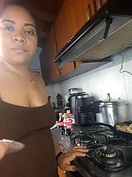 AngelaCoffee online show from February 2026 06:07:02 PM