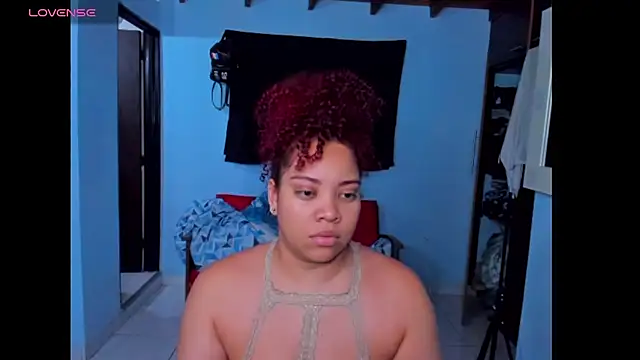 Snapshot of AngelaCoffee chatting on December 2025 11:04:01 PM AngelaCoffee online show from December 2025 11:04:01 PM