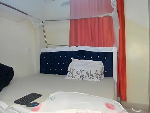 Curvy Latoya online show from February 2025 08:36:01 PM