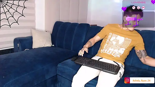 ashely ryan24 online show from October 2025 10:52:02 PM