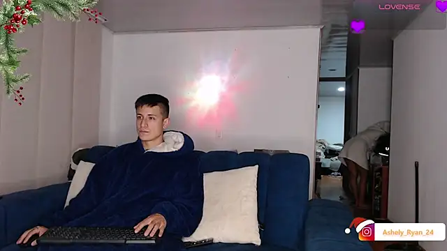 ashely ryan24 online show from January 2026 11:20:01 PM