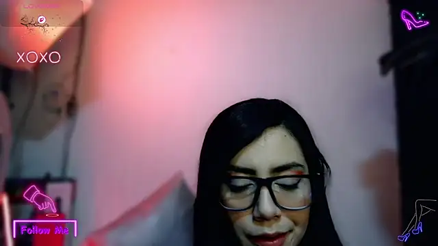 LauGrayJ online show from October 2025 08:37:02 AM