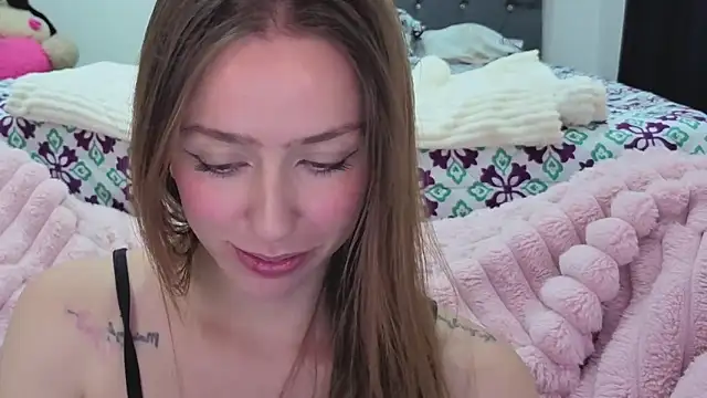 Snapshot of SofiaGc chatting on March 2026 04:42:02 AM SofiaGc online show from March 2026 04:42:02 AM