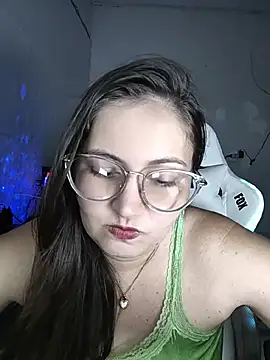 dani123unica online show from June 2026 10:40:02 PM