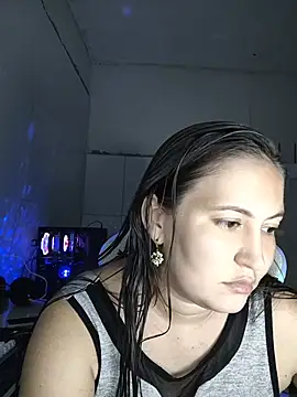 dani123unica online show from May 2026 04:27:02 PM