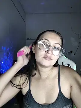 dani123unica online show from June 2026 04:07:01 PM