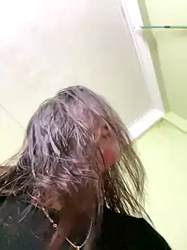 Baby-sexy96 online show from October 2025 01:46:02 PM