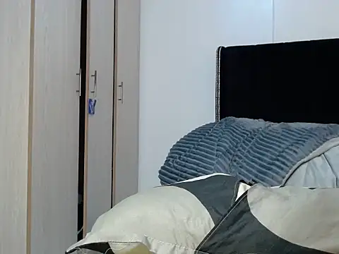 Snapshot of sexxyykittyy chatting on November 2025 04:24:01 AM sexxyykittyy online show from November 2025 04:24:01 AM