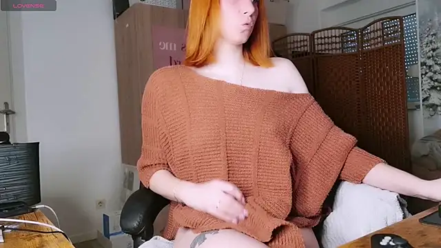 Snapshot of Caliiie-of chatting on February 2026 06:46:02 AM Caliiie-of online show from February 2026 06:46:02 AM