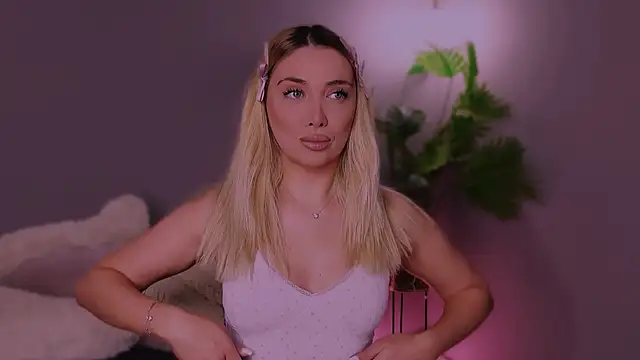 Jessielle online show from December 2025 07:36:02 AM