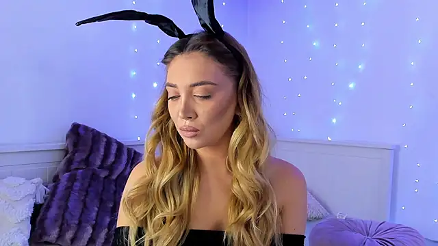 Jessielle online show from December 2024 11:29:01 AM