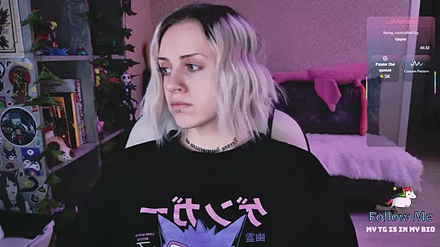 NaniMoore online show from February 2026 08:17:02 PM