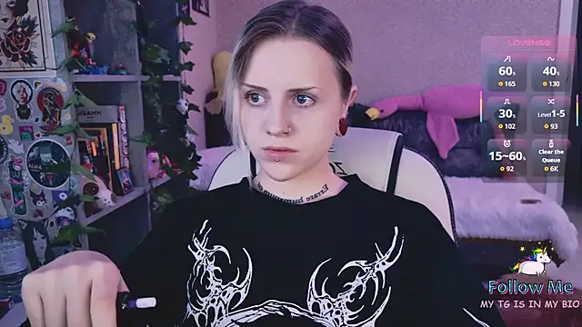 NaniMoore online show from March 2026 08:04:02 PM