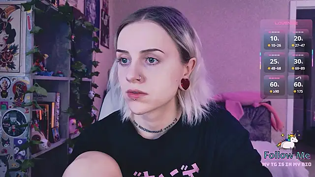 NaniMoore online show from March 2026 08:25:01 PM