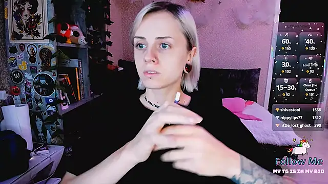 NaniMoore online show from November 2025 08:19:01 PM