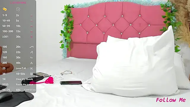 Snapshot of arisha_hot chatting on November 2025 10:30:02 AM arisha hot online show from November 2025 10:30:02 AM