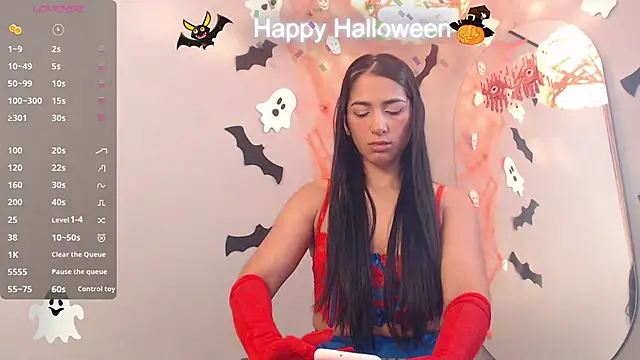 Thayssa ross online show from October 2025 12:35:03 PM