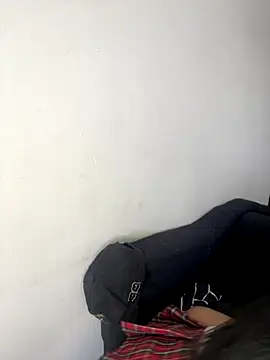 Dulce-diosa online show from November 2025 09:19:01 PM