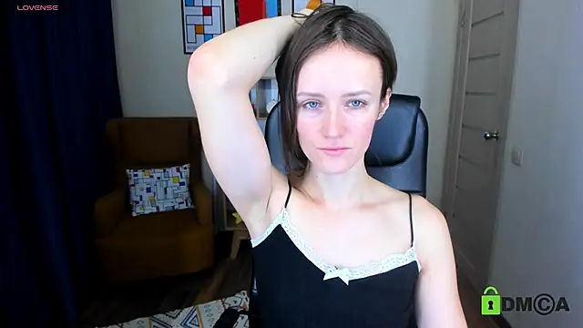 Snapshot of FrancescaCollins chatting on February 2025 08:18:02 AM FrancescaCollins online show from February 2025 08:18:02 AM