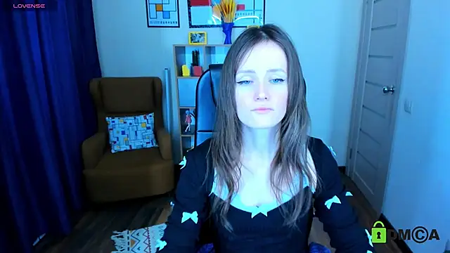 Snapshot of FrancescaCollins chatting on February 2025 10:19:01 AM FrancescaCollins online show from February 2025 10:19:01 AM