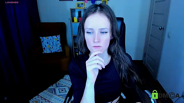 Snapshot of FrancescaCollins chatting on February 2025 11:20:01 AM FrancescaCollins online show from February 2025 11:20:01 AM