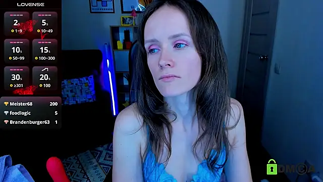 Snapshot of FrancescaCollins chatting on March 2025 06:43:01 PM FrancescaCollins online show from March 2025 06:43:01 PM