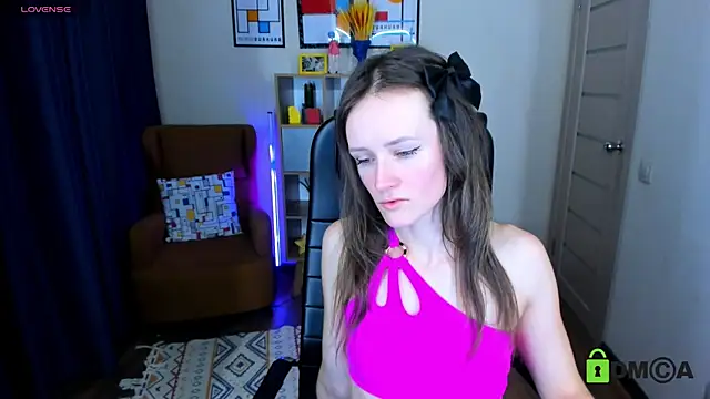 Snapshot of FrancescaCollins chatting on February 2025 08:05:02 AM FrancescaCollins online show from February 2025 08:05:02 AM