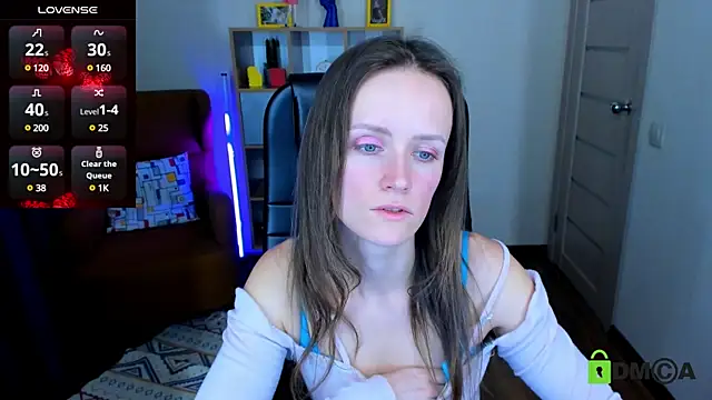 Snapshot of FrancescaCollins chatting on March 2025 02:01:02 PM FrancescaCollins online show from March 2025 02:01:02 PM