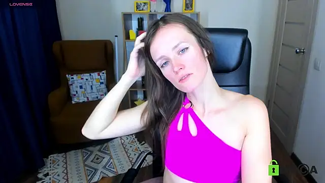 Snapshot of FrancescaCollins chatting on February 2025 11:06:02 AM FrancescaCollins online show from February 2025 11:06:02 AM