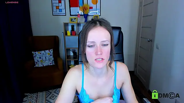 Snapshot of FrancescaCollins chatting on February 2025 03:43:01 PM FrancescaCollins online show from February 2025 03:43:01 PM