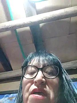 Snapshot of clarita_01 chatting on October 2025 11:51:01 AM clarita 01 online show from October 2025 11:51:01 AM