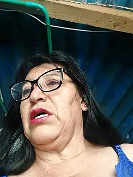 clarita 01 online show from April 2026 02:21:02 PM