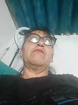 clarita 01 online show from December 2025 12:29:02 PM