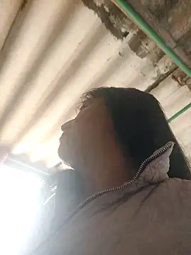 clarita 01 online show from February 2026 01:10:01 PM