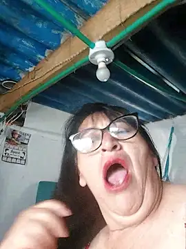 clarita 01 online show from January 2026 01:58:02 PM