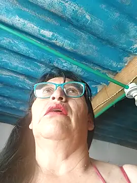 clarita 01 online show from February 2026 01:06:02 PM