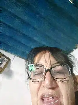 clarita 01 online show from April 2026 08:57:02 PM