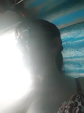 clarita 01 online show from February 2026 01:52:02 PM