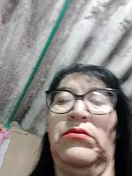 clarita 01 online show from October 2025 10:47:01 AM