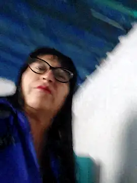 clarita 01 online show from December 2025 12:40:01 PM