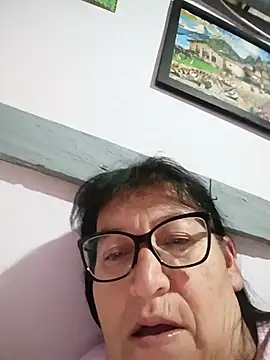 Snapshot of clarita_01 chatting on June 2026 10:05:02 AM clarita 01 online show from June 2026 10:05:02 AM