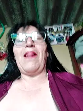 Snapshot of clarita_01 chatting on October 2025 11:45:02 AM clarita 01 online show from October 2025 11:45:02 AM