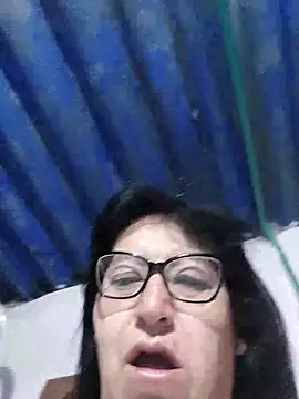 Snapshot of clarita_01 chatting on June 2026 10:20:02 AM clarita 01 online show from June 2026 10:20:02 AM