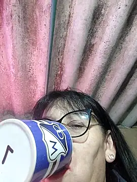 Snapshot of clarita_01 chatting on October 2025 12:15:02 PM clarita 01 online show from October 2025 12:15:02 PM