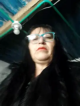 clarita 01 online show from February 2026 12:49:02 PM