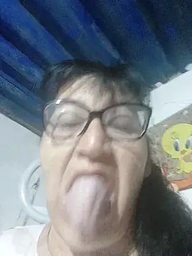 Snapshot of clarita_01 chatting on July 2026 10:04:01 AM clarita 01 online show from July 2026 10:04:01 AM