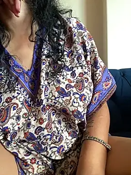 Indianbutter11 online show from February 2025 11:21:02 AM