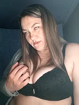 Ant0nina online show from February 2026 11:26:01 PM